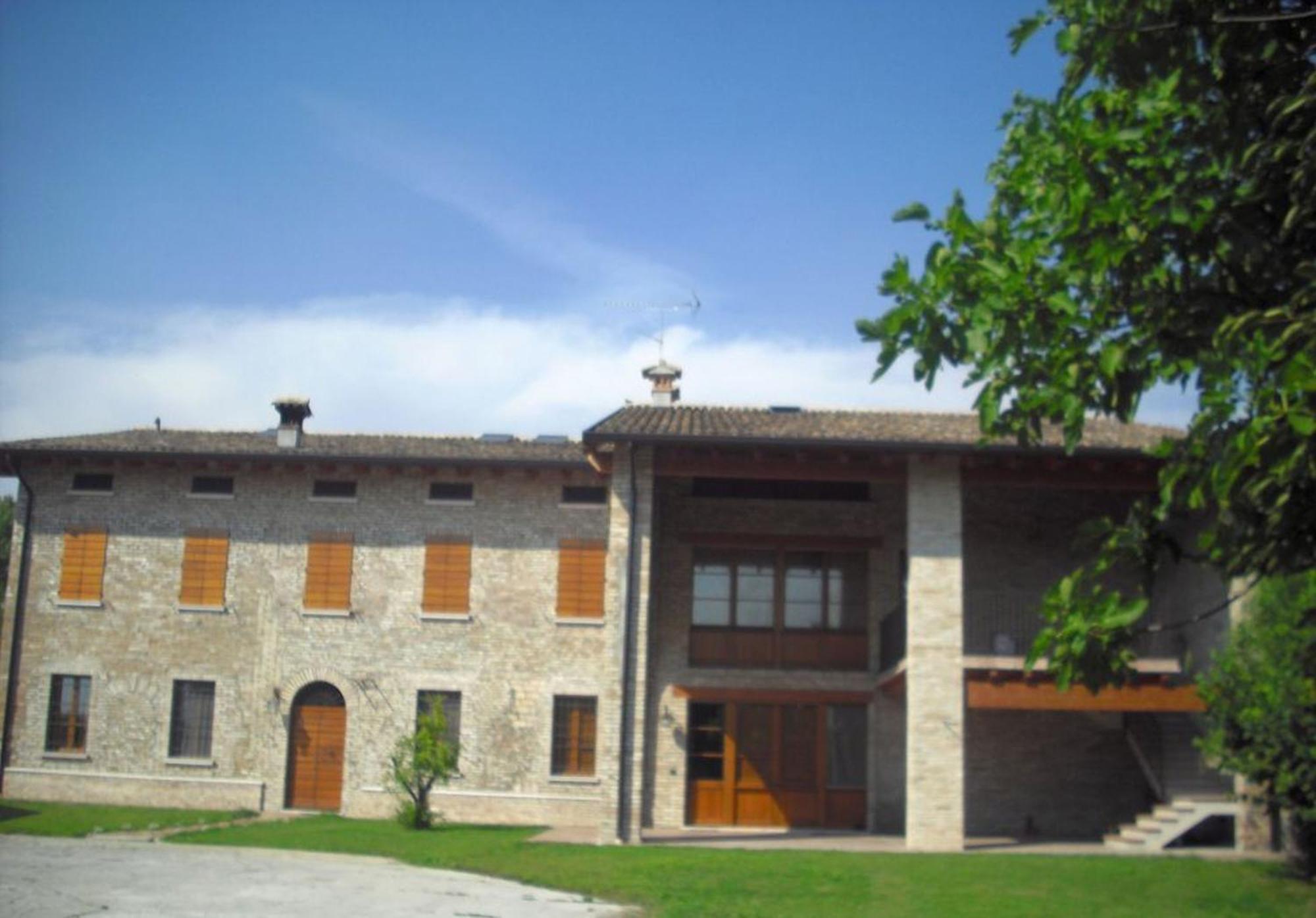 La Garzaga Turismo Rurale Guest House Ceresara Exterior photo